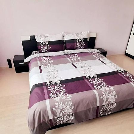Soc Apartment Close To The Center بورغاس المظهر الخارجي الصورة
