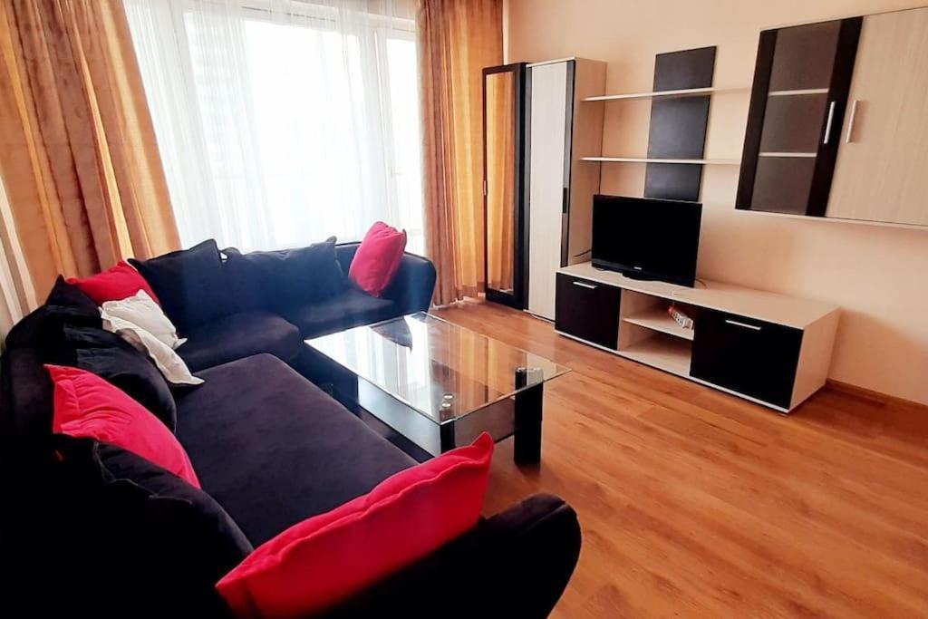 Soc Apartment Close To The Center بورغاس المظهر الخارجي الصورة