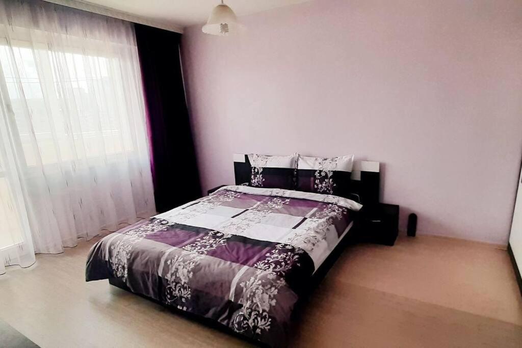 Soc Apartment Close To The Center بورغاس المظهر الخارجي الصورة